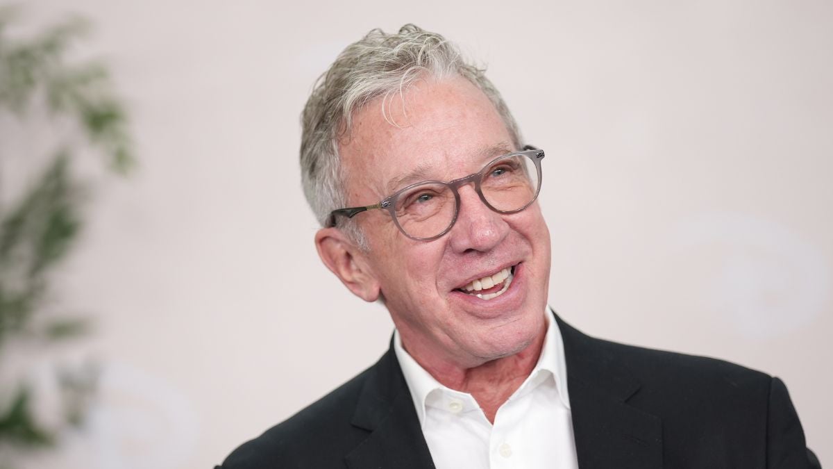 Tim Allen dit qu'il a découragé Trump de poursuivre une carrière à Hollywood | Vidéo