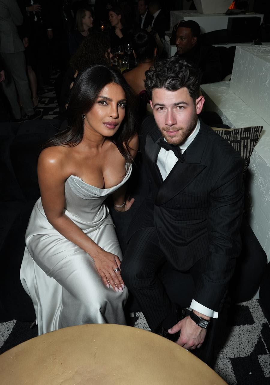 1768334005 14 Rapport des fetes des Golden Globes 2026 au cours de