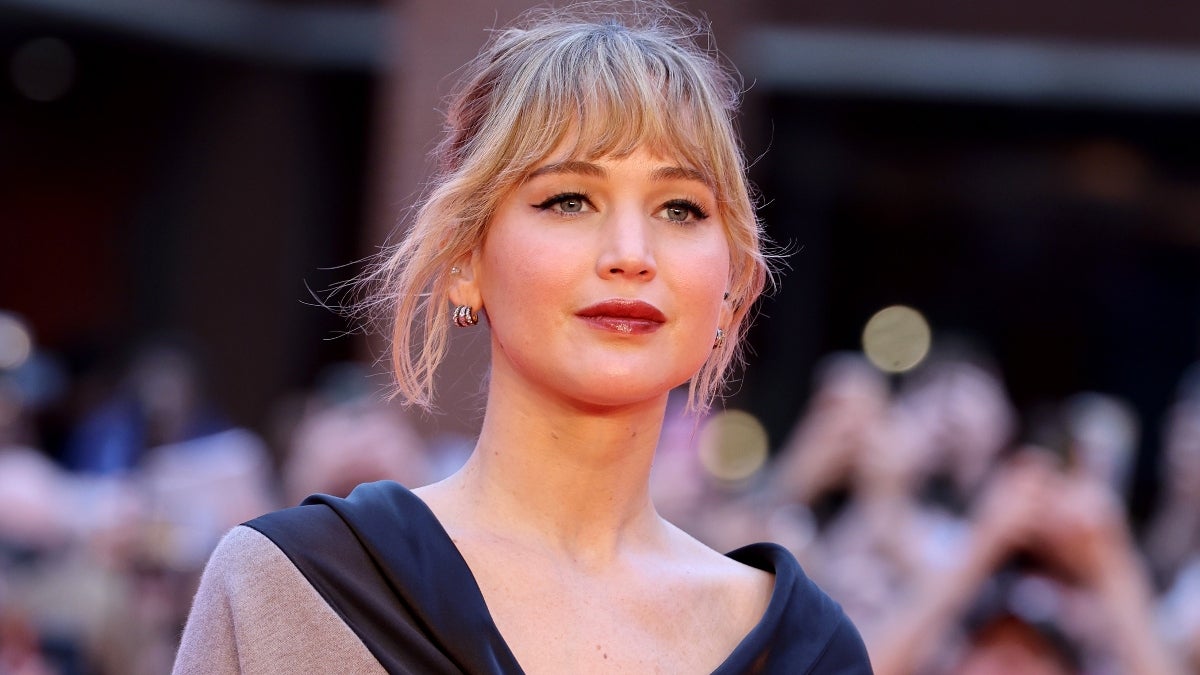 Jennifer Lawrence dit qu'elle a perdu le rôle de "Il était une fois à Hollywood" parce qu'elle n'était pas "jolie"