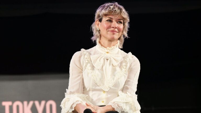 Evangeline Lilly dit qu'elle a des lésions cérébrales suite à une chute et une commotion cérébrale à Hawaï