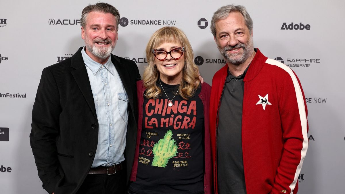 « Paralysé par l'espoir » : Judd Apatow explique pourquoi l'histoire de Maria Bamford est une histoire que tout le monde devrait connaître