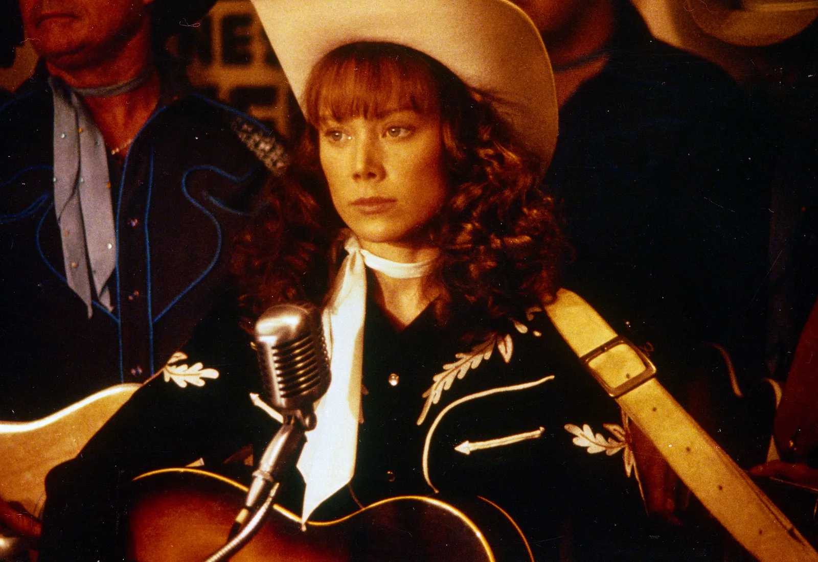 The 17 Best Movies About Radio Ranked Features.webp