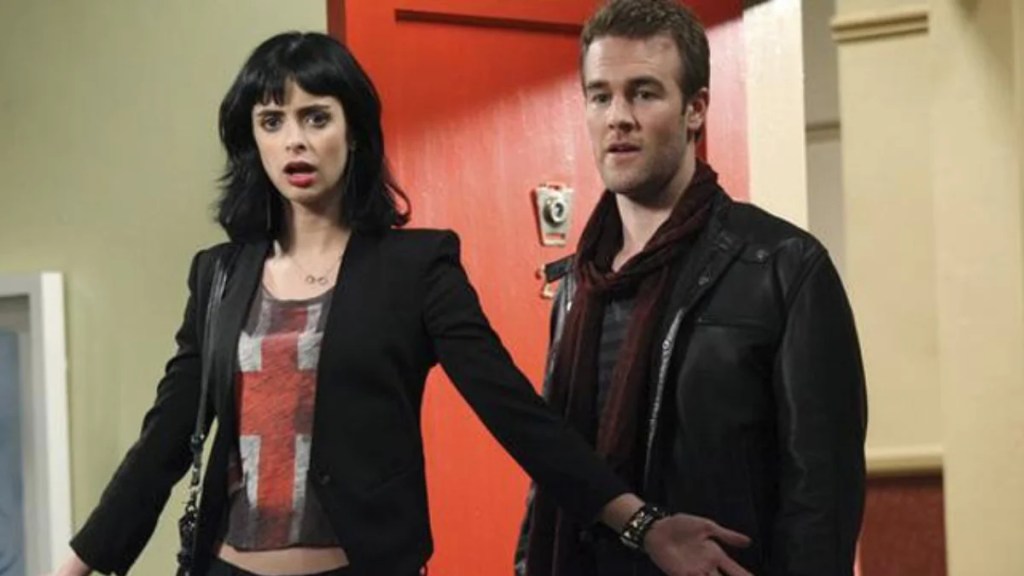 Krysten Ritter James Van Der Beek dans Ne faites pas confiance au B---