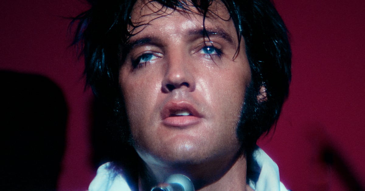 EPiC : Revue d'Elvis Presley en concert – le roi…