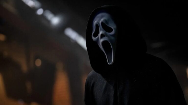 Critique de « Scream 7 »: la franchise revient à l'essentiel dans une suite compétente et sans inspiration