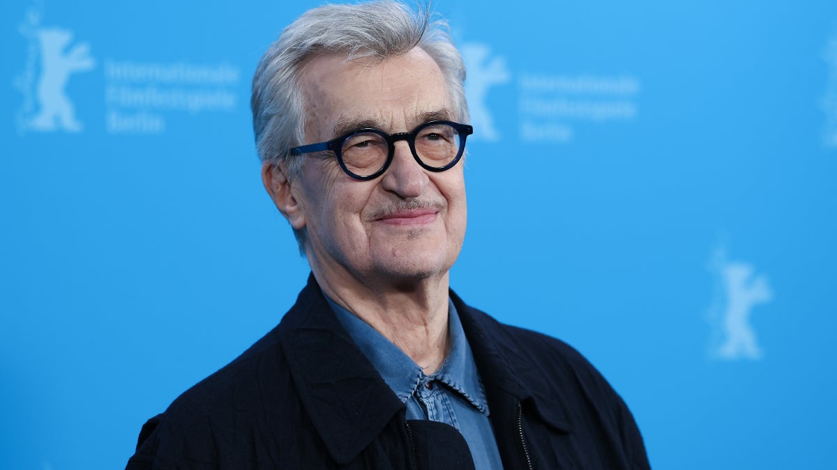 Berlinale : Wim Wenders insiste pour que le jury « reste en dehors de la politique » face aux questions sur Israël et