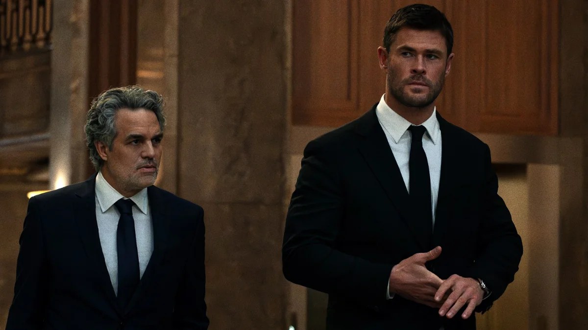 Critique de "Crime 101": le film Heist de Chris Hemsworth s'en sort malgré quelques défauts