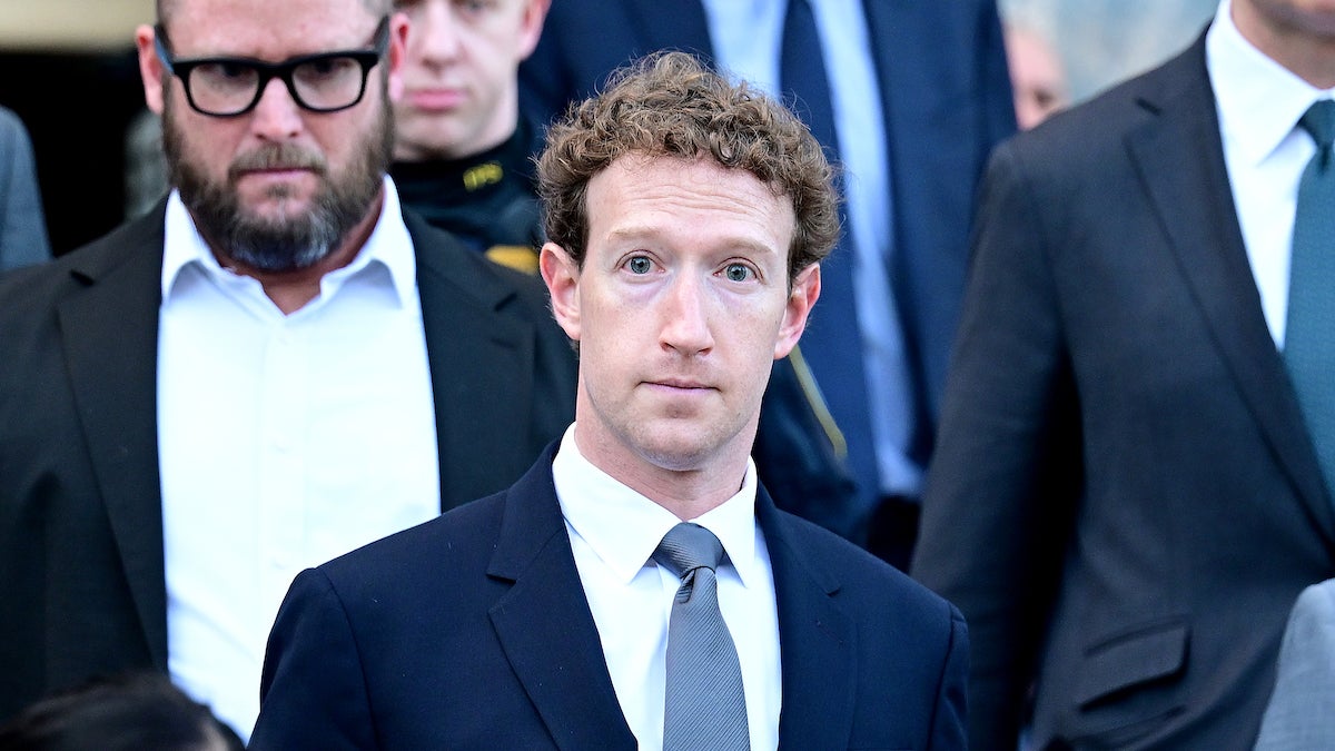 L'équipe de Mark Zuckerberg réprimandée pour avoir porté des méta-lunettes au tribunal