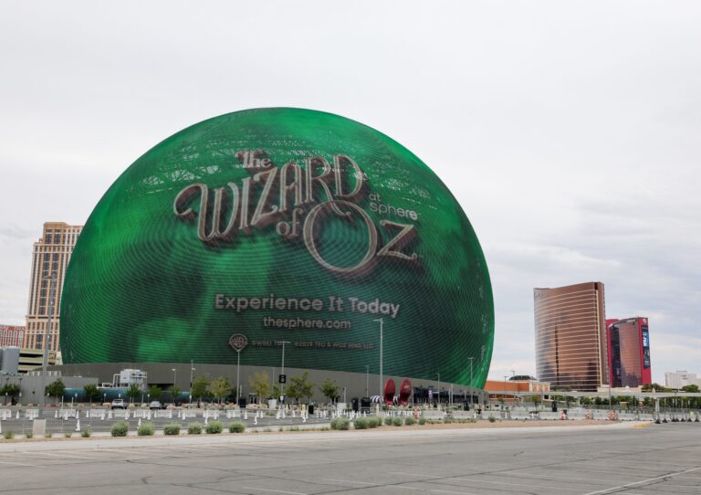 « Le Magicien d'Oz chez Sphere » a gagné 290 millions de dollars en 2025