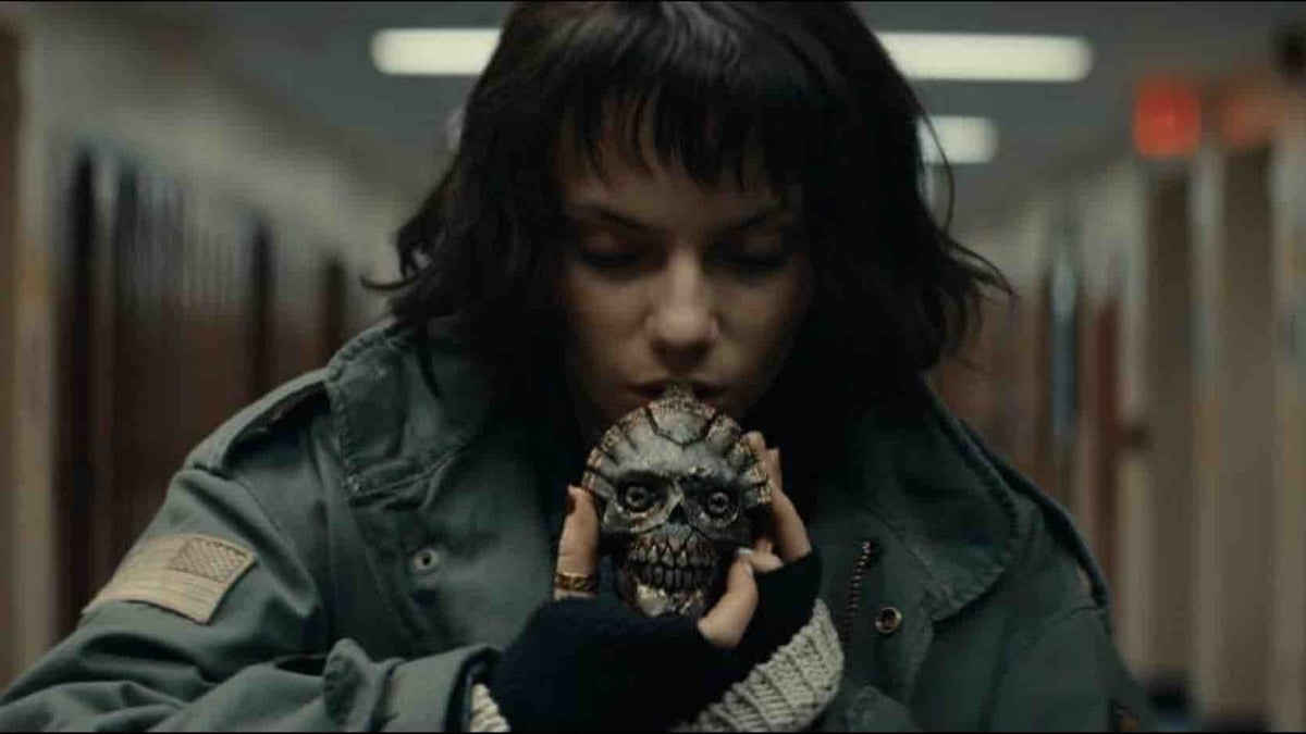 Revue de « Whistle » : la contrefaçon de « Destination finale » dirigée par Dafne Keen est