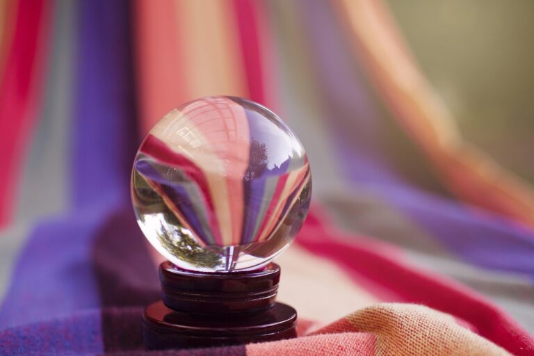 La voyance : superstition ou outil d’introspection ?