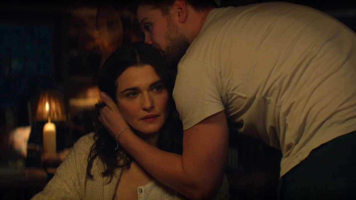 Critique de "Vladimir": Rachel Weisz sauve l'exploration erronée de Netflix