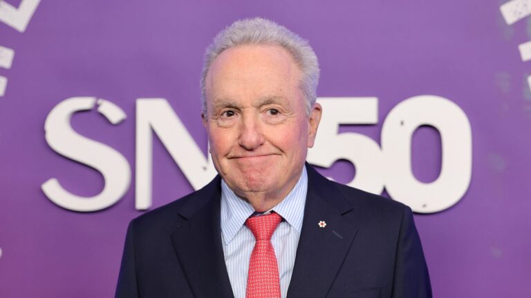 La bande-annonce du documentaire « Lorne » taquine la réalisation de la légende de la comédie « SNL »