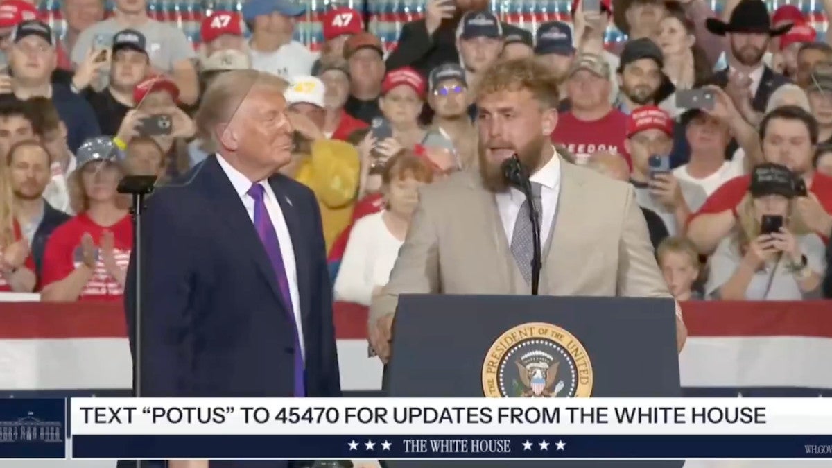 Donald Trump dit à Jake Paul de se présenter à un poste politique : « Vous avez mon avis complet et total