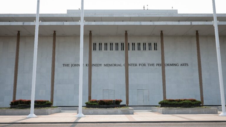 Le directeur exécutif du National Symphony Orchestra quittera le Kennedy Center