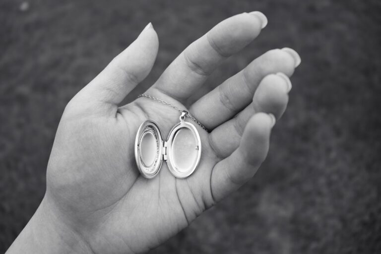 Le collier photo : pourquoi ce bijou est le cadeau ultime ?