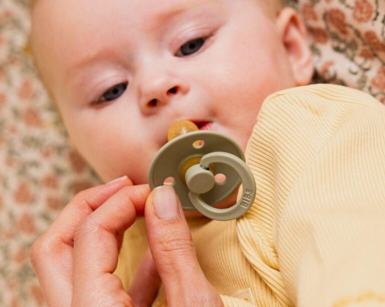 Créer un rituel d&rsquo;apaisement pour bébé : astuces et essentiels pour des nuits paisibles